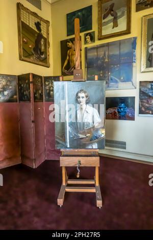 Huguette Clark's art studio with a self portrait of Huguette inside Bellosguardo, the Clark Mansion, in Santa Barbara. Stock Photo