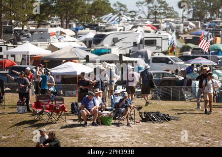 Sebring, Vereinigte Staaten. 16th Mar, 2023. 12 Hours of Sebring, fans Credit: dpa/Alamy Live News Stock Photo