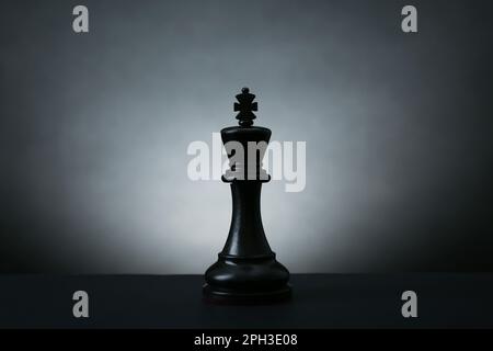 White Chess King Wallpaper Download