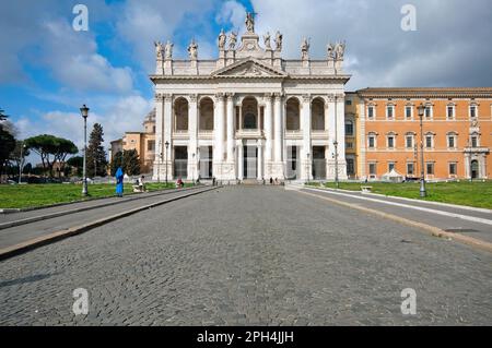 Papal Archbasilica of Saint John Lateran (Arcibasilica Papale San Giovanni in Laterano), Rome, Italy Stock Photo
