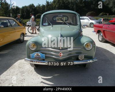 Le Bourget du lac, France - August 19th 2012 : Public exhibition of classic cars. Focus on a green Renault 4CV. Stock Photo