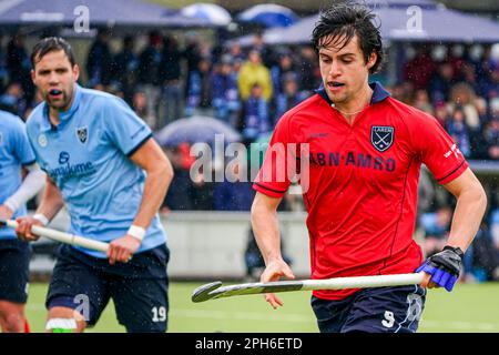 Nijmegen, Netherlands. 26th Mar, 2023. NIJMEGEN, NETHERLANDS - MARCH 26: Sam Vlasman of LMHC Laren during the Promotieklasse Hockey match between NMHC Nijmegen H1 and LMHC Laren H1 at the Sportpark d'Almarasweg on March 26, 2023 in Nijmegen, Netherlands (Photo by John Beckmann/Orange Pictures) Credit: Orange Pics BV/Alamy Live News Stock Photo