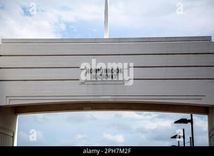View of the Art Deco concrete abutment portal arch which frame the north end of the Hornibrook Bridge, in Clontarf, Redcliffe Peninsula, Australia Stock Photo