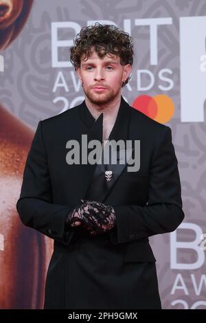 Tom Grennan photographed attending The BRITS Red Carpet Arrivals at The O2 in London, UK on 11 February 2023 . Picture by Julie Edwards. Stock Photo