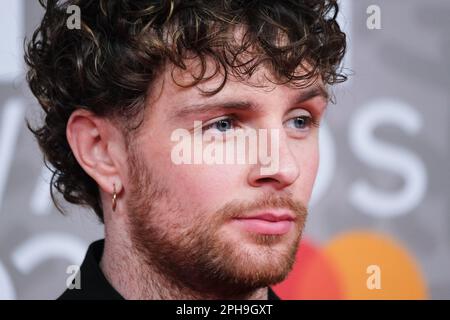 Tom Grennan photographed attending The BRITS Red Carpet Arrivals at The O2 in London, UK on 11 February 2023 . Picture by Julie Edwards. Stock Photo