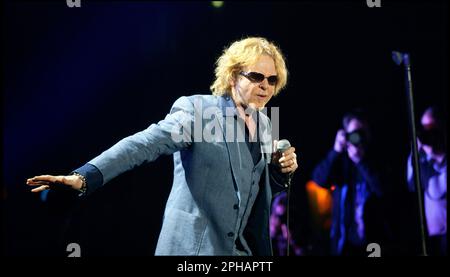 Mick Hucknall/Simply Red in concert in The Gelredome in Arnhem- Holland.vbvbvanbree fotografie Stock Photo