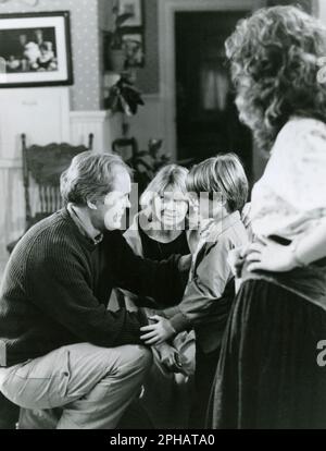 John Lithgow, Margaret Langrick, Melinda Dillon, Joshua Rudoy, Don 