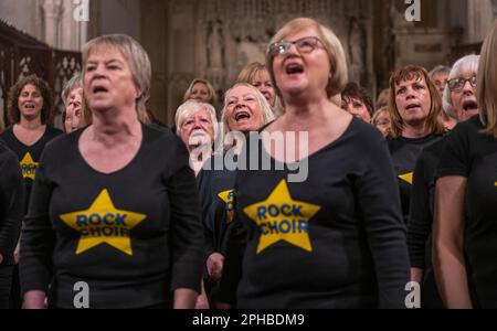 Rock Choirs from Essex and Suffolk perform at Long Melford Church 24 March 2023 © Brian Harris Members of the Rock Choir from different choirs in Esse Stock Photo