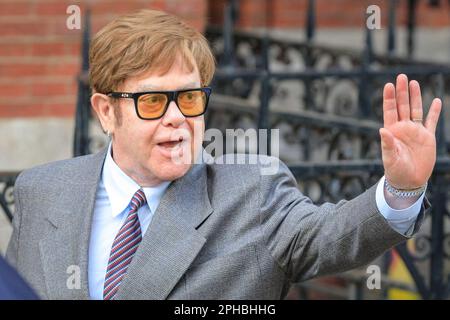 London, UK. 27th Mar, 2023. Sir Elton John leaves the Royal Courts of Justice in Central London after the first day of the phone tapping and privacy case against Associated Newspapers (owners of the Daily Mail). He is one of several claimants in the case. Credit: Imageplotter/Alamy Live News Stock Photo