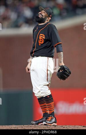 Sergio Romo signs with Giants to pitch one last time in the Bay Bridge  Series : r/SFGiants