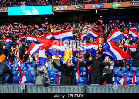 Rotterdam - Fans of the Netherlands during the match between The Netherlands v Gibraltar at Stadion Feijenoord De Kuip on 27 March 2023 in Rotterdam, Netherlands. (Box to Box Pictures/Tobias Kleuver) Stock Photo