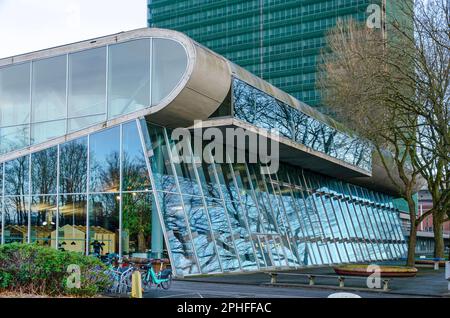 Utrecht, The Netherlands, March 24, 2023:  west facade with glass and curving concrete of the Educatorium building at the Uithof university campus Stock Photo