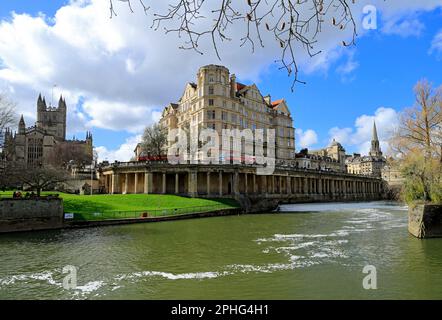 Bath Abbey and the Parade Gardens, Bath, Somerset, England, UK. Stock Photo