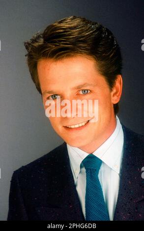 MICHAEL J. FOX in FAMILY TIES (1982), directed by SAM WEISMAN. Credit: PARAMOUNT TELEVISION / Album Stock Photo