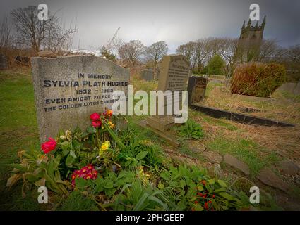Sylvia Plath Hughes grave, 1932-1963, gravestone in memory US poet, Even amidst fierce flames, The golden lotus can be planted Stock Photo