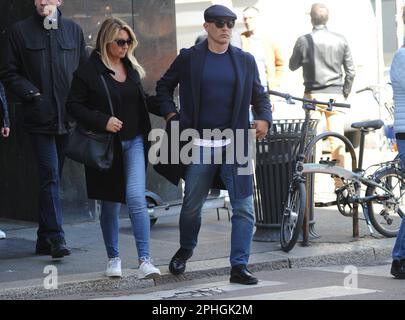 Milan, . 28th Mar, 2023. Milan, 03-28-2023 Fabio Cannavaro, former world champion footballer with the Italian national team in 2006, then coach in Arabia, China, and this year at Benevento in Serie B, walks through the streets of the center with his wife Daniela. Credit: Independent Photo Agency/Alamy Live News Stock Photo