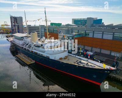 Royal Yacht Britannia is the former royal yacht of the British Monarchy, she docked permanently Ocean Terminal, Leith in Edinburgh, Scotland, UK. Stock Photo