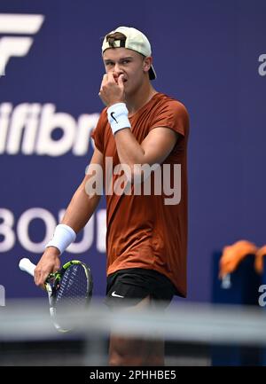 Miami FL, USA. 28th Mar, 2023. Taylor Fritz Vs Holger Rune at Day 7 of the 2023 Miami Open at Hard Rock Stadium on March 28, 2023 in Miami, Florida. Credit: Mpi04/Media Punch/Alamy Live News Stock Photo