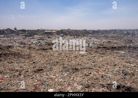 Nairobi, Kenya. 23rd Feb, 2023. Panoramic view of Dandora dumpsite. Dandora is the biggest dumpsite in East Africa and is the destination of the solid waste generated by Nairobi. It has been declared full in 1996 but is still operating and a lot of people, including children, go there looking for plastic, food or clothes they can sell. (Credit Image: © Simone Boccaccio/SOPA Images via ZUMA Press Wire) EDITORIAL USAGE ONLY! Not for Commercial USAGE! Stock Photo