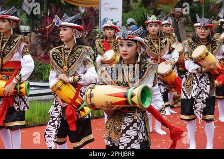 Indonesian perform reog kendang in the ceremony of Tulungagung's anniversary (Bersih Nagari) Stock Photo