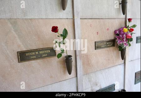 Los Angeles, California, USA 26th March 2023 Hugh Hefner's Grave and Actress Marilyn Monroe's Grave at Pierce Brothers Westwood Village Memorial Park Cemetery on March 26, 2023 in Los Angeles, California, USA. Photo by Barry King/Alamy Stock Photo Stock Photo