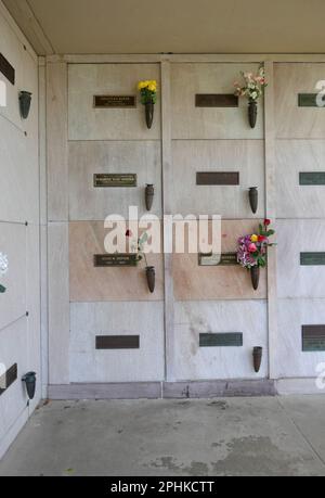 Los Angeles, California, USA 26th March 2023 Hugh Hefner's Grave and Actress Marilyn Monroe's Grave at Pierce Brothers Westwood Village Memorial Park Cemetery on March 26, 2023 in Los Angeles, California, USA. Photo by Barry King/Alamy Stock Photo Stock Photo