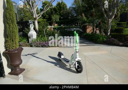 Los Angeles, California, USA 27th March 2023 A Scooter at Pierce Brothers Westwood Village Memorial Park Cemetery on March 27, 2023 in Los Angeles, California, USA. Photo by Barry King/Alamy Stock Photo Stock Photo