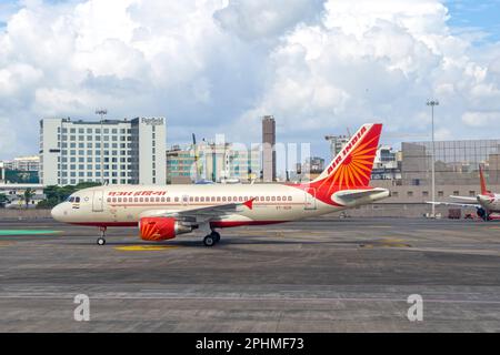 MUMBAI - SEPT 24: Air India Airbus A-319 at Mumbai International Airport on September 24. 2022 in India Stock Photo