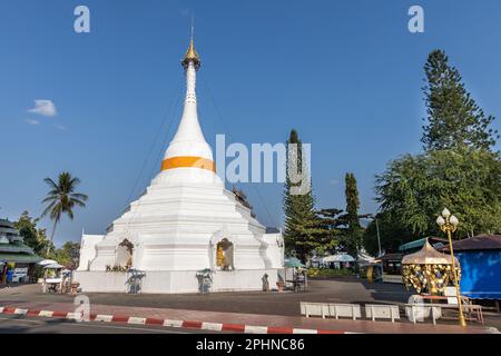 Wat Phrathat Doi Kong Mu is an ancient Thai Buddhist temple in Mae Hong Son province, It is located on Doi Kong Mu hill 1,300 m above sea level Stock Photo