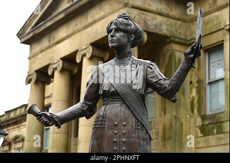 Annie Kenney statue Stock Photo