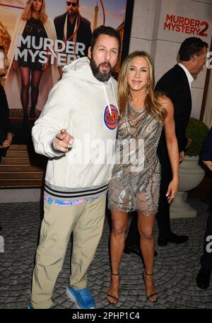 Aniston and Sandler premiere 'Murder Mystery 2' in LA