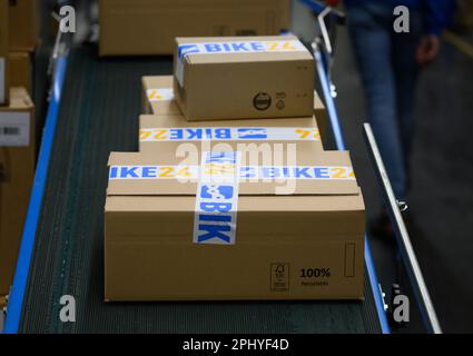 Klm best sale bike box