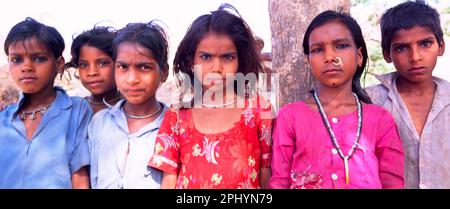 A group of locals in Udaipur, Rajasthan, India, 2001 Stock Photo