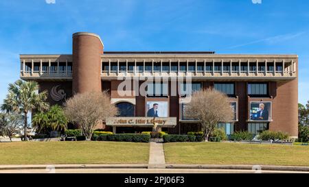 The John C. Hitt Library in the University of Central Florida campus Stock Photo