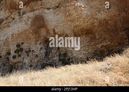 Hike along the Cliffs of Arbel Nature Reserve neat Tiberias and the Sea of Galilee, Israel Stock Photo