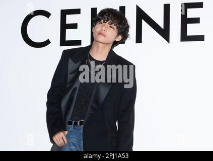 Celine boy Taehyung, you're way too fine!! New photos of CELINE ambassadors  at the new POP-UP Store 