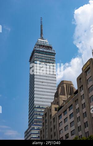 Latino Tower also known as 'Torre Latinoamericana', one of the most iconic buildings, next to Alameda Central and The Palacio de Bellas Artes Stock Photo