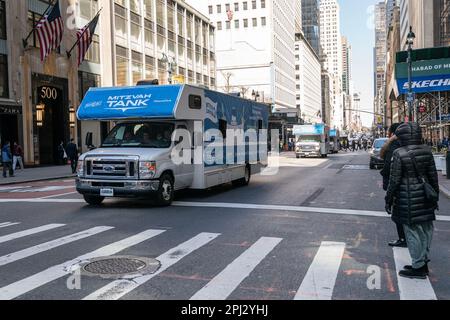 New York, USA. 30th Mar, 2023. Mitzvah Tank Parade on 5th Avenue in New York on March 30, 2023 for upcoming Jewish holiday of Passover. Chabad Lubavitch Mitzvah Tank Organization is the sponsor of the Annual NYC Mitzvah Tank Parade. (Photo by Lev Radin/Sipa USA) Credit: Sipa USA/Alamy Live News Stock Photo