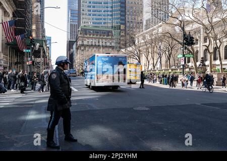 New York, USA. 30th Mar, 2023. Mitzvah Tank Parade on 5th Avenue in New York on March 30, 2023 for upcoming Jewish holiday of Passover. Chabad Lubavitch Mitzvah Tank Organization is the sponsor of the Annual NYC Mitzvah Tank Parade. (Photo by Lev Radin/Sipa USA) Credit: Sipa USA/Alamy Live News Stock Photo