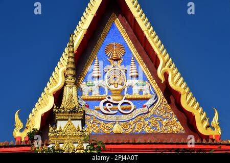 Thailand, Phuket Island, Phuket City:  colourful gable on the Wat Phuttha Mongkhon Nimit Buddhist Temple. Stock Photo