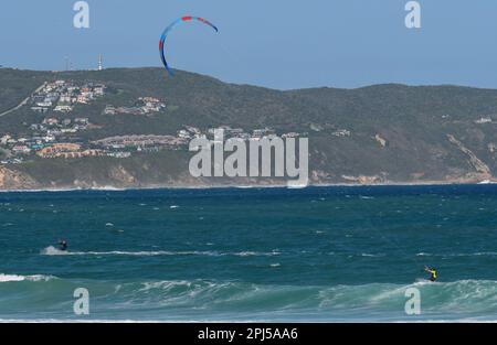 Buffalo, South Africa - 25 January 2023: people practicing kitesurf at Buffalo bay on South Africa Stock Photo