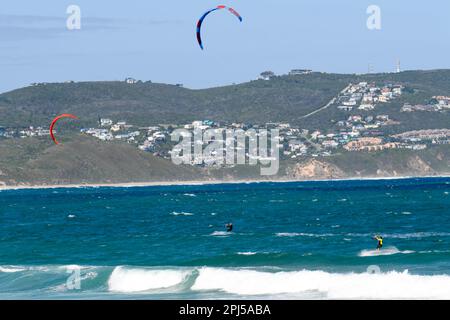 Buffalo, South Africa - 25 January 2023: people practicing kitesurf at Buffalo bay on South Africa Stock Photo