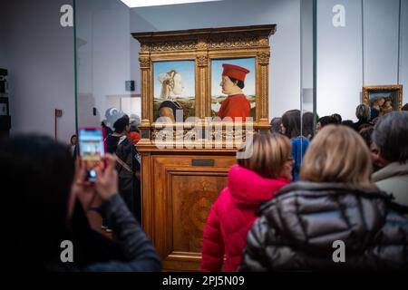 Diptych of Federico da Montefeltro and Battista Sforza, by Piero della Francesca (1473–75) on display in the Uffizi, Florence Stock Photo