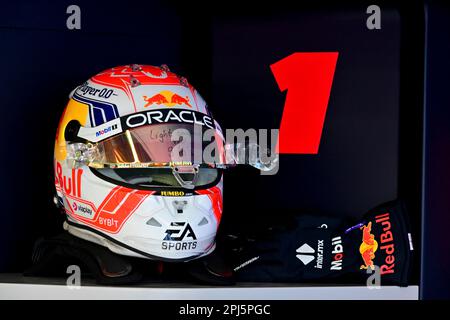Schuberth 1:2 Max Verstappen Red Bull Racing #1 Winner Japan