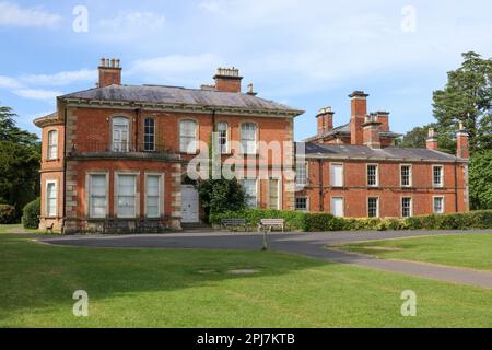 Empty listed building former country house Wilmont House Sir Thomas and Lady Dixon Park, Belfast, Northern Ireland. Stock Photo