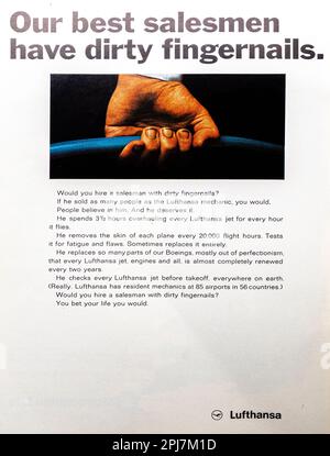 Lufthansa salesmen dirty fingernails advert in a Natgeo magazine, March 1969 Stock Photo