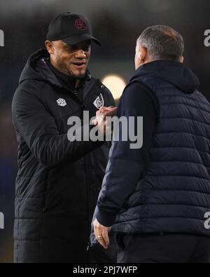 Burnley, UK. 31st Mar, 2023. Burnley Manager Vincent Kompany and Sunderland Manager Tony Mowbray shake hands before kick off during the Sky Bet Championship match at Turf Moor, Burnley. Picture credit should read: Gary Oakley/Sportimage Credit: Sportimage/Alamy Live News Stock Photo