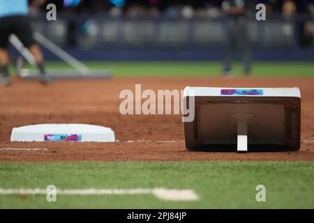 MIAMI, FL - MARCH 31: Miami Marlins third baseman Jean Segura (9) bats of  the Marlins during the game between the New York Mets and the Miami Marlins  on Friday, March 31