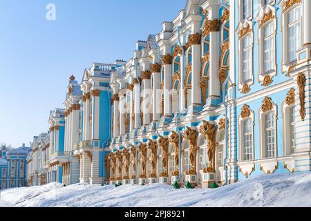 PUSHKIN, RUSSIA - FEBRUARY 21, 2023: Atr the Catherine Palace on a sunny February day. Tsarskoye Selo Stock Photo