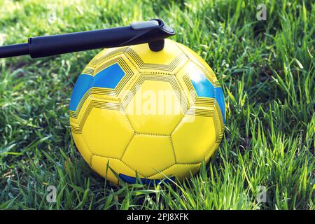 Air pump inflate ball hi-res stock photography and images - Alamy